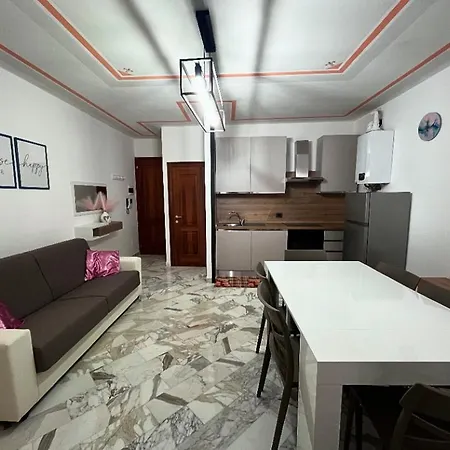 Lägenhet I Portici *